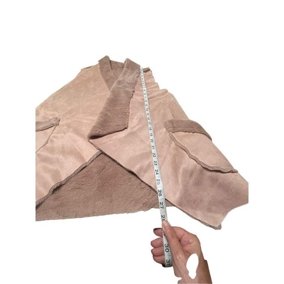 Love Of Fashion Faux Fur/Faux Suede Open Vest One Size Beige NWT - Picture 5 of 7
